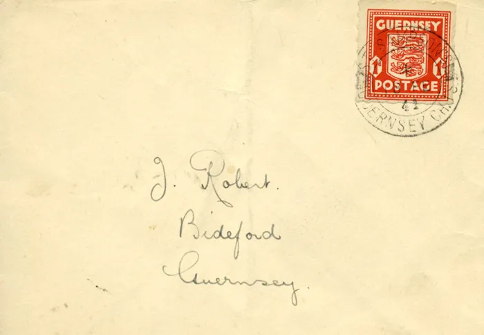 1941_Guern_Arms_One_Red