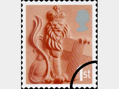 England 1st Crowned Lion & Shield (Self Adhesive)