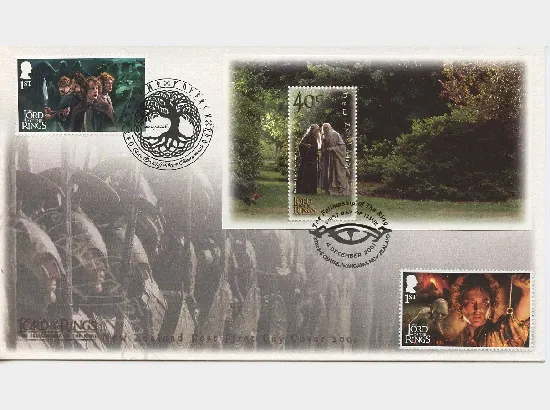 Gandalf & Saruman in Garden plus Ringwraith Servant of Saruman